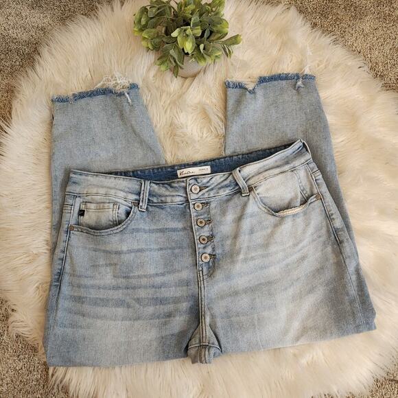 KanCan Plus Size High Rise Button Fly Cropped Jean Size 18 - Picture 10 of 14